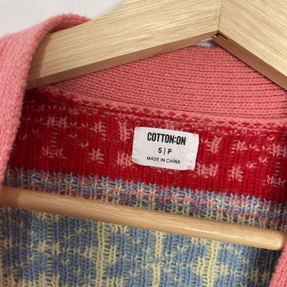 Cotton-On pink blue white nordic style cardigan buttons snowflake warm small - Picture 3 of 8